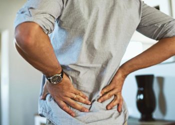 Waspada, Nyeri Punggung Dapat Menjadi Tanda Masalah Jantung atau Ginjal