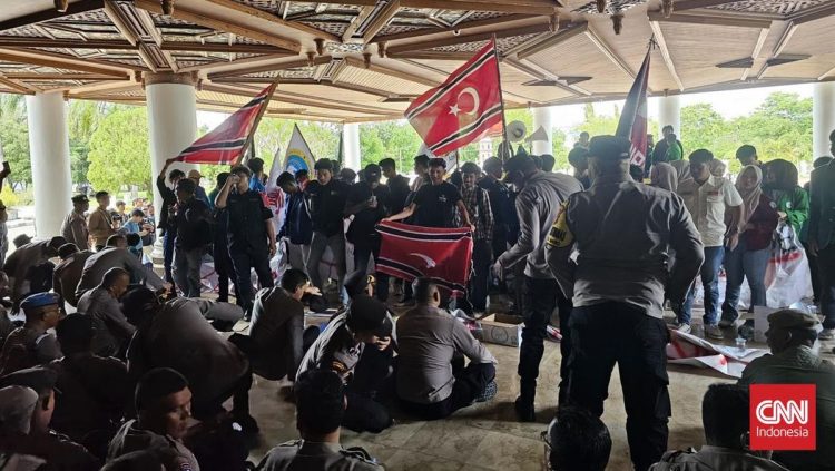 DPR Minta Aparat Hindari Kekerasan Terkait Bendera Bulan Bintang Aceh