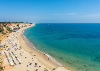 Filipina Tidak Lagi Jadi Destinasi Pantai Terbaik di Dunia