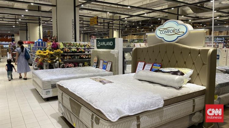 Diskon Besar Full Day Sale Bed Set Terjangkau di Transmart