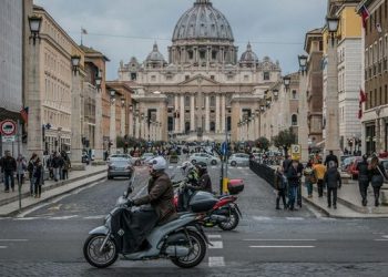 5 Negara Tanpa Bandara yang Banyak Diminati Turis, Simak Daftarnya