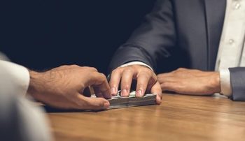 Diduga Eks Sekjen Kemnaker Terima Uang Peras Tenaga Kerja Asing Usai Pensiun