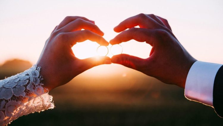 Nikah Muda di Media Sosial, Ini Risiko yang Harus Diketahui Perempuan