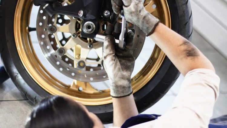 Dukungan Kemenhub untuk Rem Motor ABS demi Keselamatan Berkendara