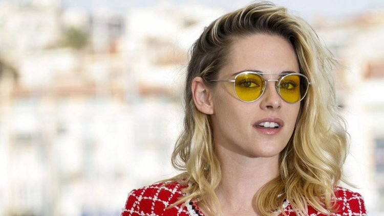 Kristen Stewart Rencanakan Pindah dari AS Akibat Kebijakan Pemerintahan Trump