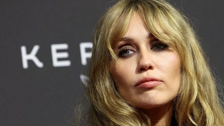 Miley Cyrus Ingin Kembali Berakting dan Mengirim Pesan untuk Sutradara