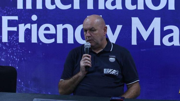 Bojan Hodak Enggan Terbuka Kritik Wasit Karena Takut Dihukum