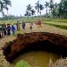 Kemunculan Sinkhole yang Bikin Geger Warga Sumbar