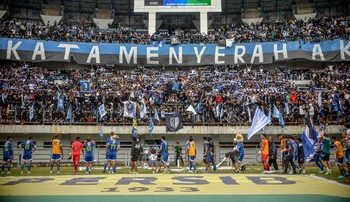 Persib Menang atas Ratchaburi, Bobotoh Hampir Terlibat Keributan di Thailand